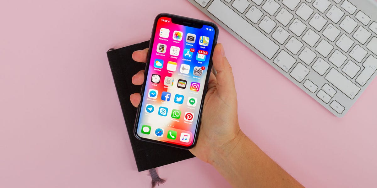 Emails Not Loading on iPhone? From Wi-Fi to App Reinstall